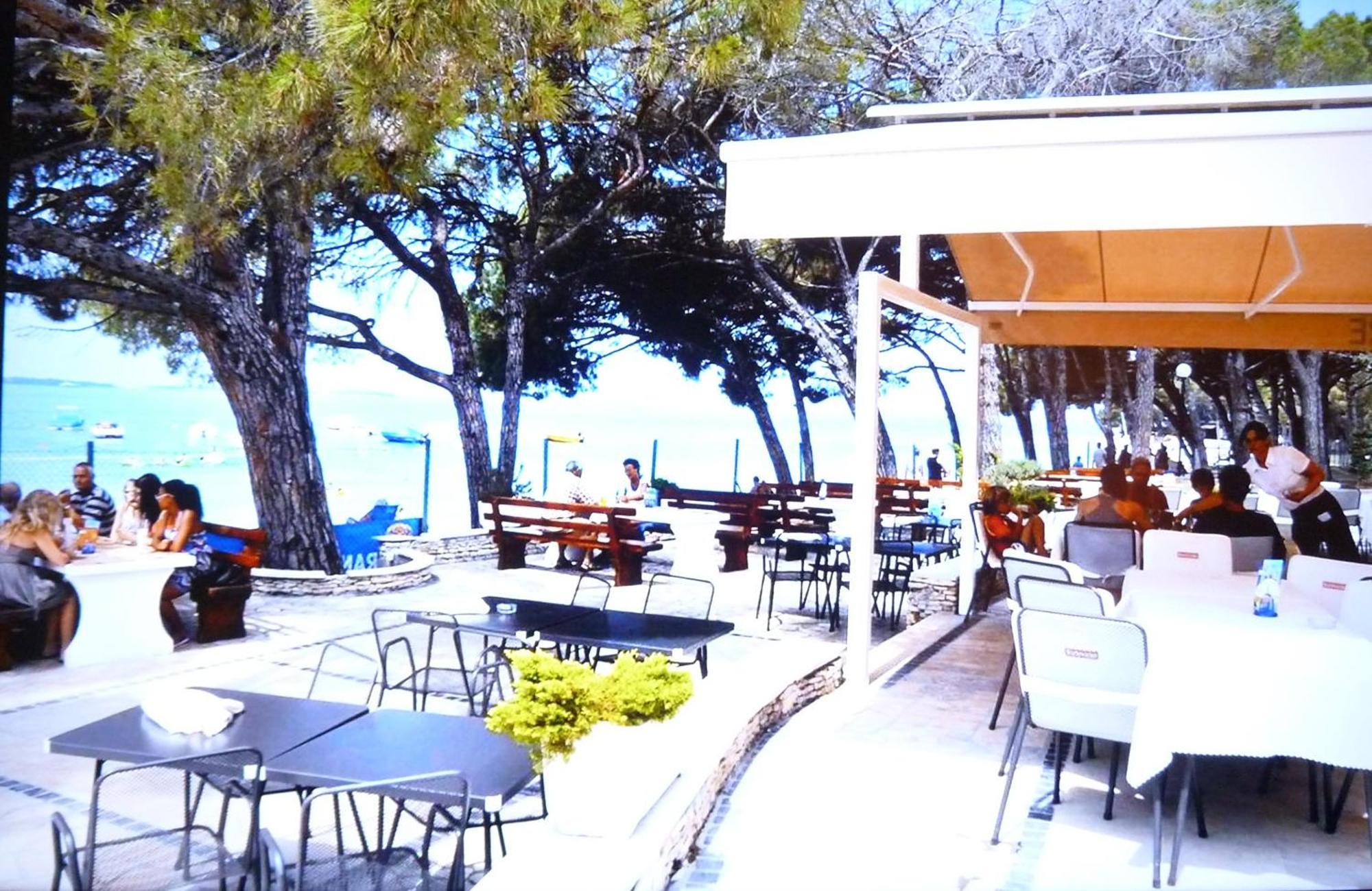 Plamar Mobile Homes Bi Village Fažana Rom bilde